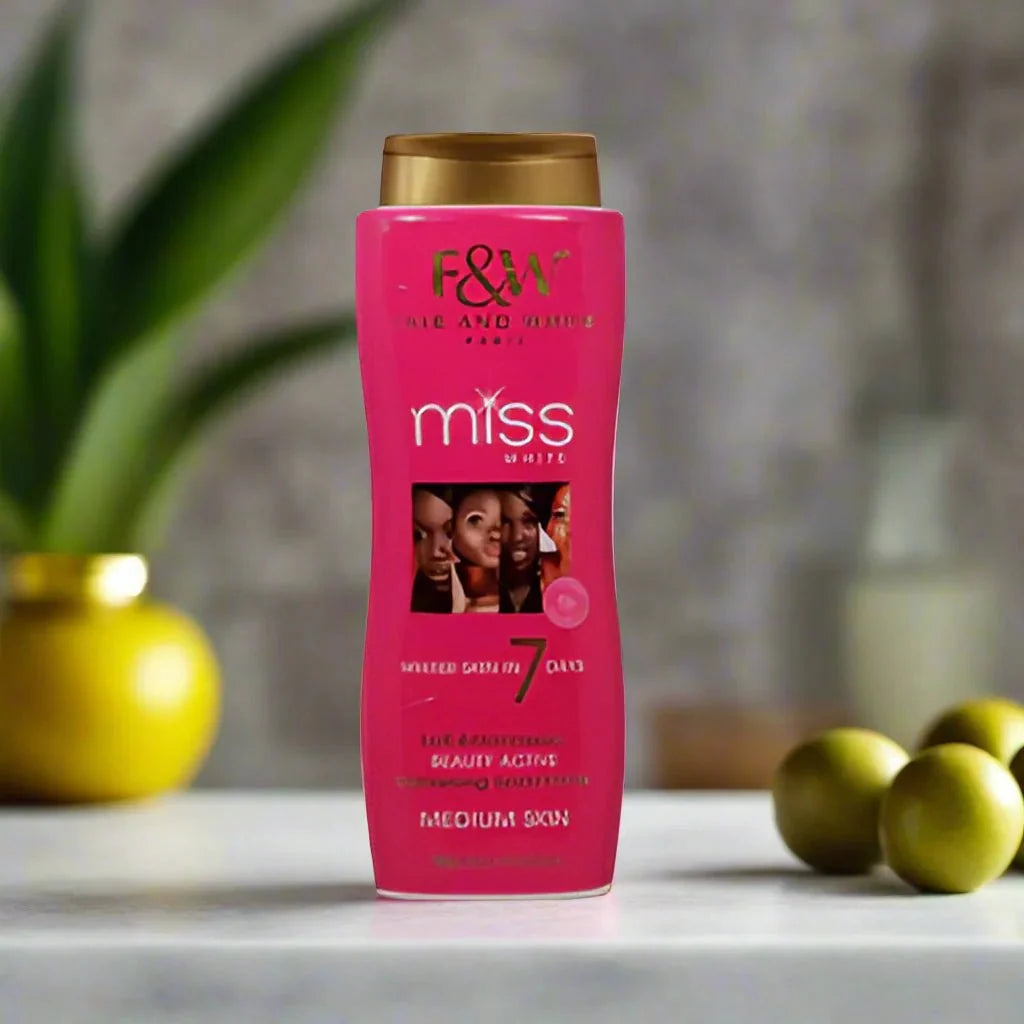 Fair & White Miss White Body Lotion 500 ml - OUMY